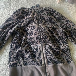 grey patterned jacket